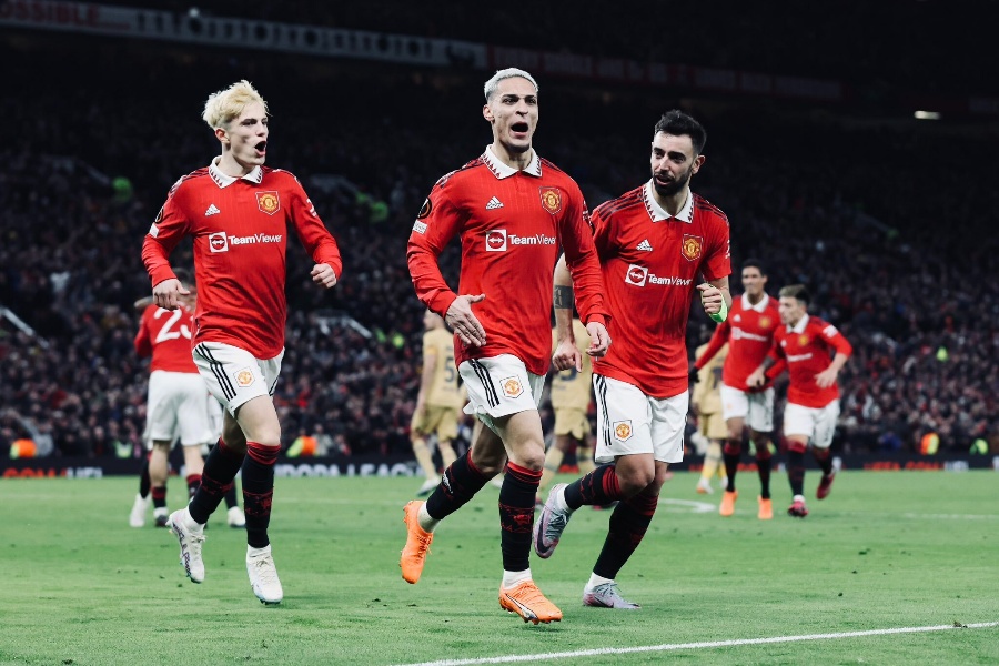 पुनराेदयको संकेत दिँदै म्यान्चेस्टर युनाइटेड 