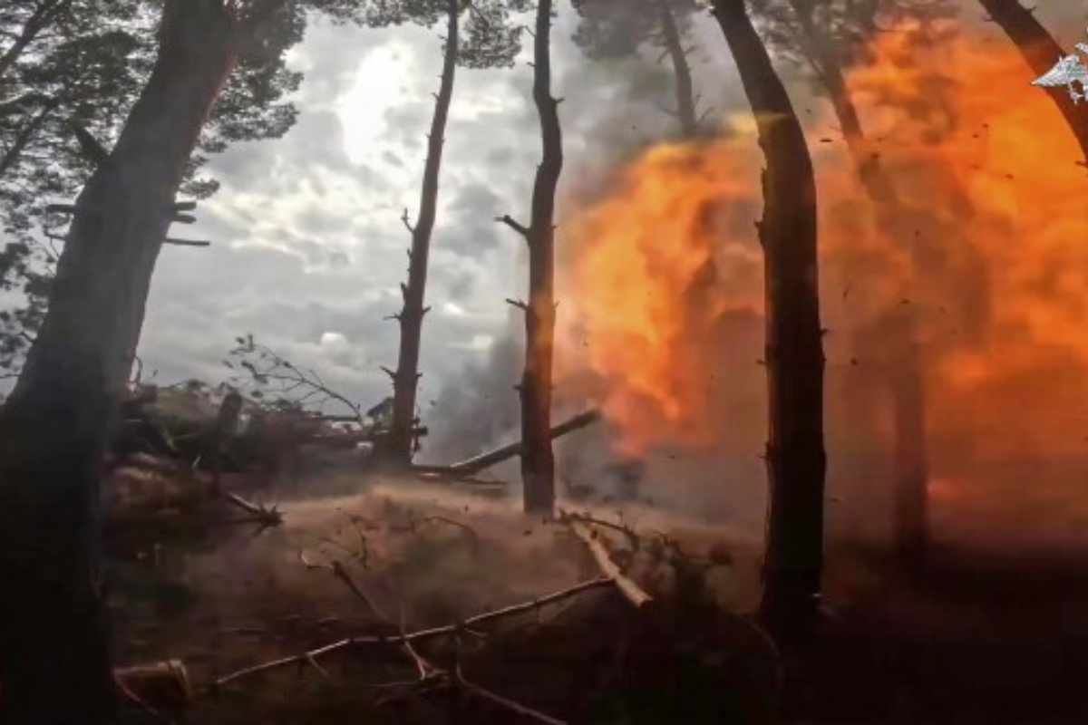 युद्ध अन्त्यमा पुटिनको तत्परतामाथि ट्रम्पको शंकापछि रुसबाट युक्रेनमा १५० ड्रोन प्रहार