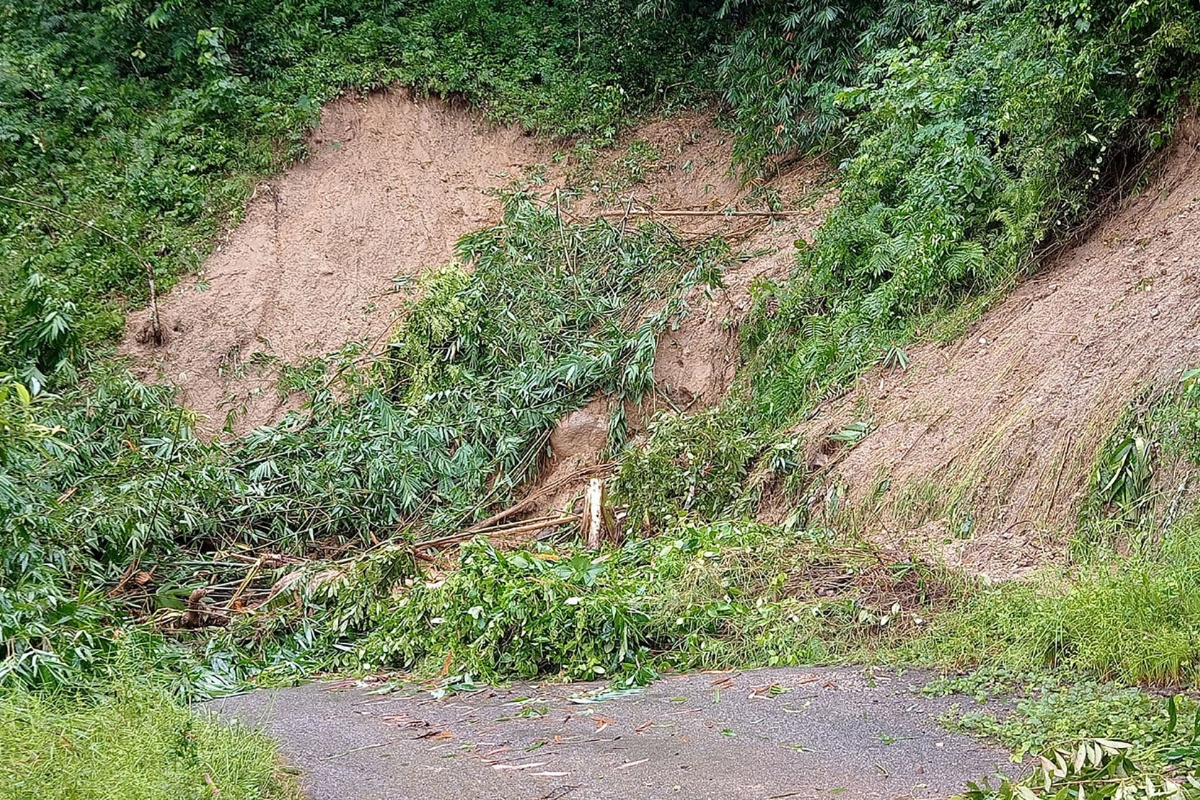 सिस्नेरीस्थित एन्फा एकेडेमीका ६ विद्यार्थी पहिरोमा पुरिएको आशंका