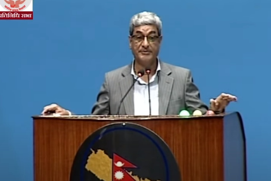 विद्युत् विधेयक परिमार्जन गर्नुपर्छः रमेश लेखक