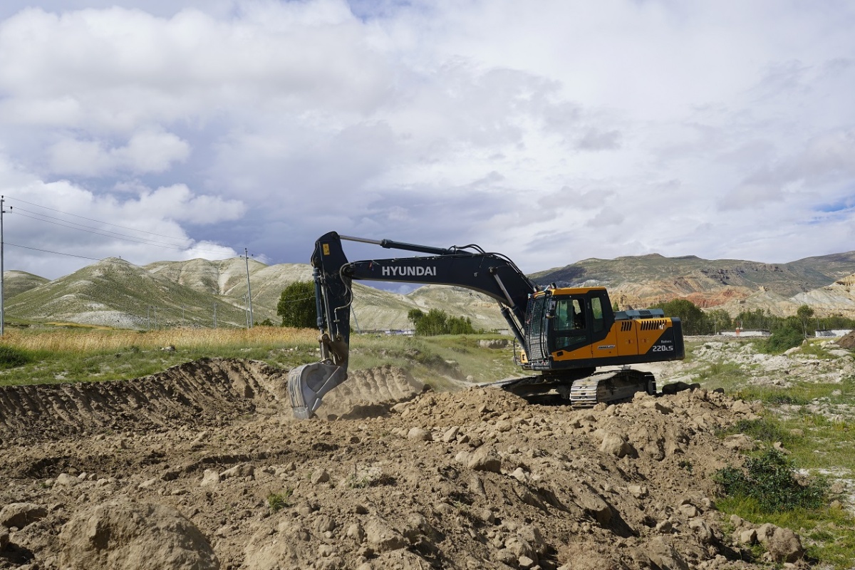 कालीगण्डकी करीडोर: चराङ–छोसेरखण्ड ८ वर्षसम्म अधुरै