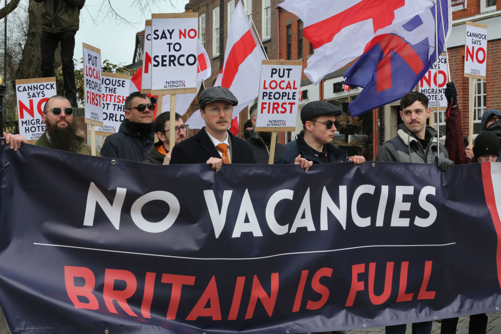 बेलायतमा आप्रवासी संख्या ६ लाखभन्दा बढी, काम र अध्ययनमा जाने धेरै