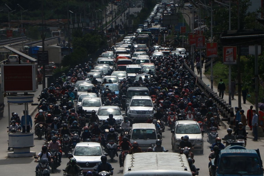 लामो तथा छोटो दूरीका सवारीसाधनको यान्त्रिक परीक्षण अनिवार्य