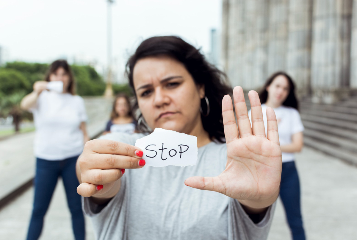 इन्जिनियरको यौन दुर्व्यवहारमा परेकी महिला एक महिनादेखि न्यायको याचनामा, पक्राउ परिने डरले पीडितमाथि नै आरोपीको मुद्दा