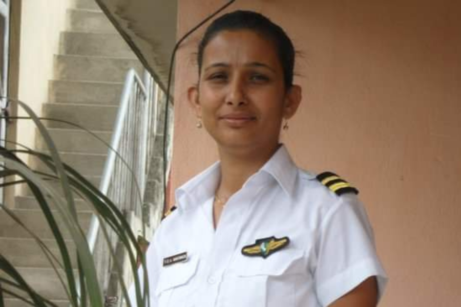 दिवंगत श्रीमानको सपना साकार पार्न पाइलट बनेकी अञ्जु