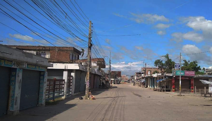 सर्लाहीको मलंगवामा दुई समुदायबीच किन भइरहेछ तनाव?