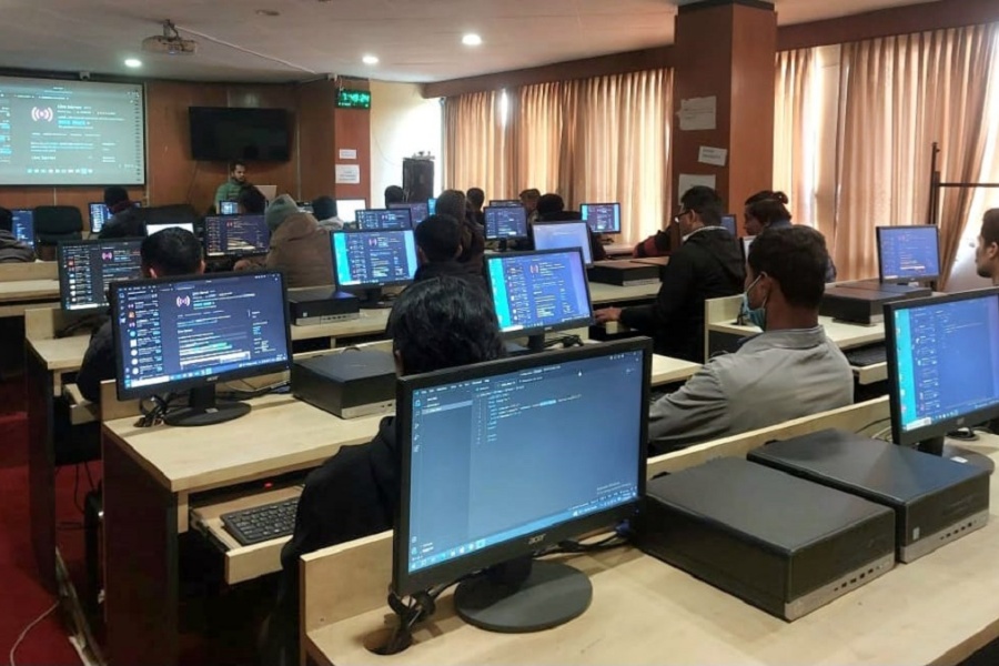 ४ हजार युवालाई साइबर सुरक्षासम्बन्धी तालिम दिँदै काठमाडौँ महानगर