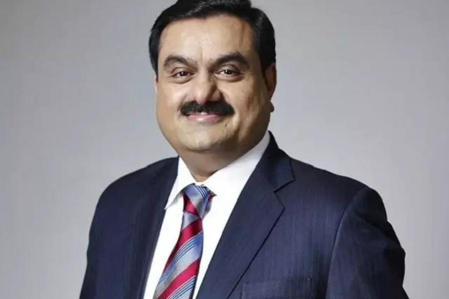 भारतीय अर्बपति गौतम अडानीले गुमाए ४० अर्ब डलर