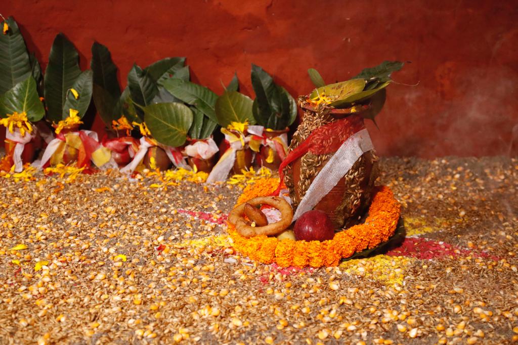 दुर्गा पक्ष शुरू: आज घरघरमा घटस्थापना गरिँदै