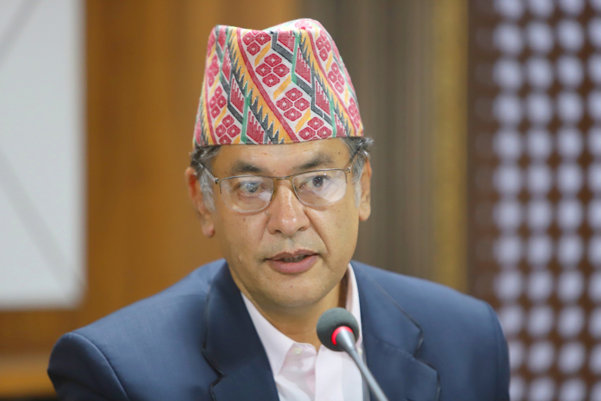 हितेन्द्रदेव शाक्यलाई प्राधिकरणमै पुनर्बहाली गर्न सर्वोच्चको परमादेश