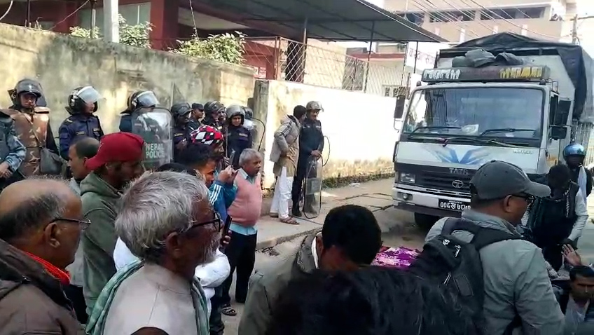 करदाता सेवा कार्यालय सार्न खोजेपछि गौरमा तनाव