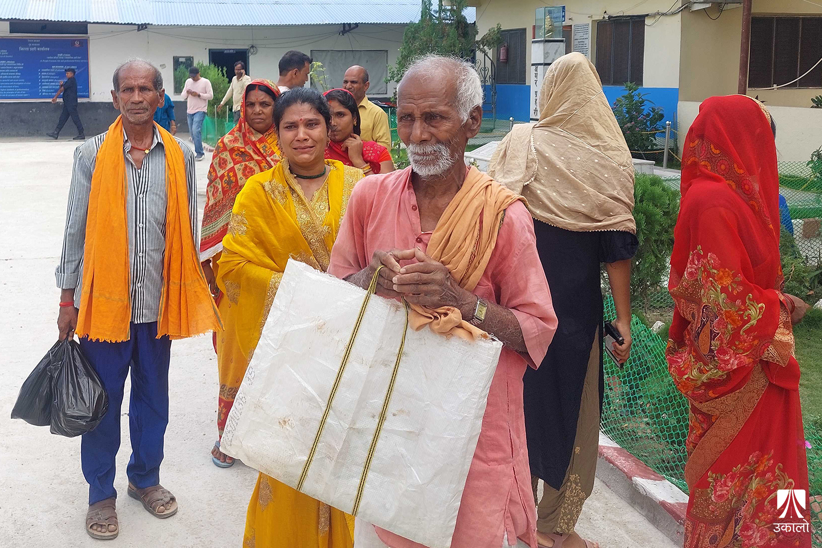 पर्सामा प्रशासन र प्रहरीको ‘असुली अभियान’: बेकसुर नागरिकलाई पक्रिँदै, थुन्दै