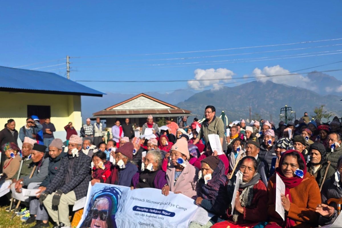 ताप्लेजुङमा सञ्चालित शिविरमा २०९ जनाको आँखाको शल्यक्रिया