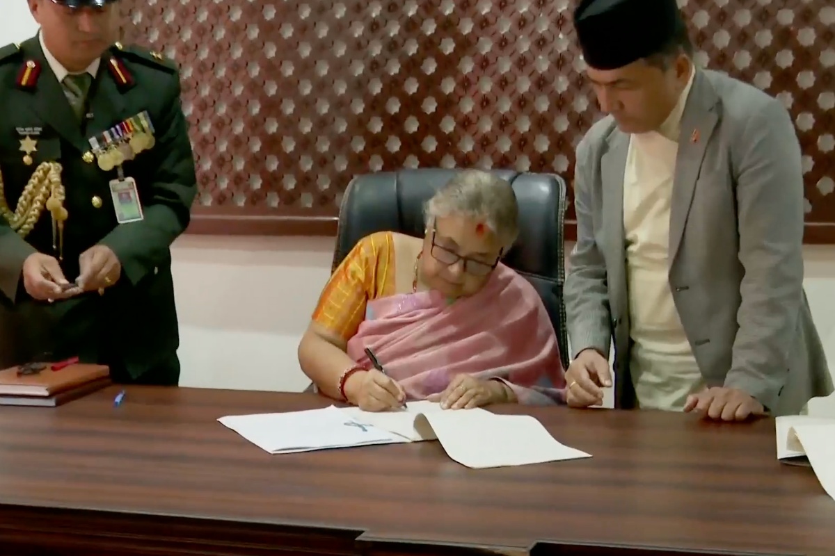 प्रधानमन्त्री कार्कीले सम्हालिन् पदभार