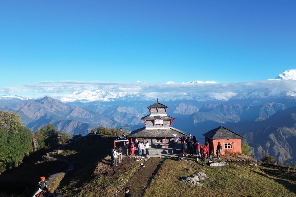 म्याग्दीको तीनचुलेमा बढे पर्यटक