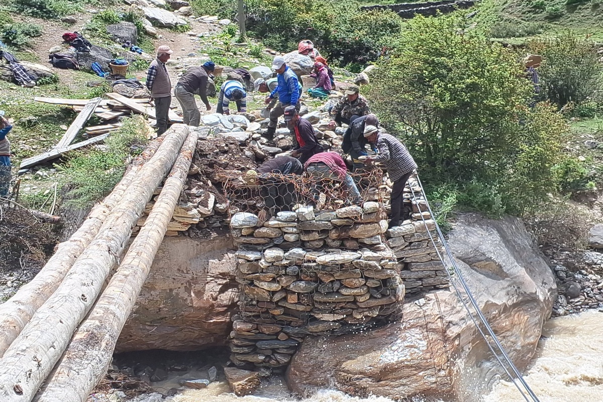 लिपुलेकमुनिका गाउँका पीडा: न बाटो छ, न सञ्चार