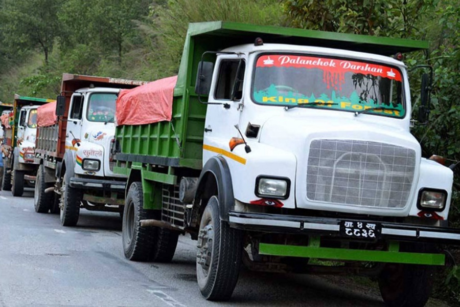 काभ्रेमा तिहारभर टिपर सञ्चालनमा रोक